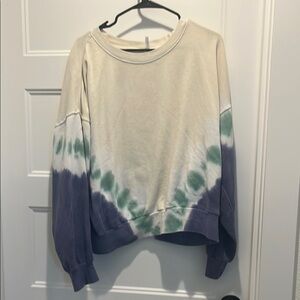 Tie-Dye Sweatshirt in Cream and Purple